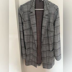 PLAID BLAZER w/ RED DETAILING